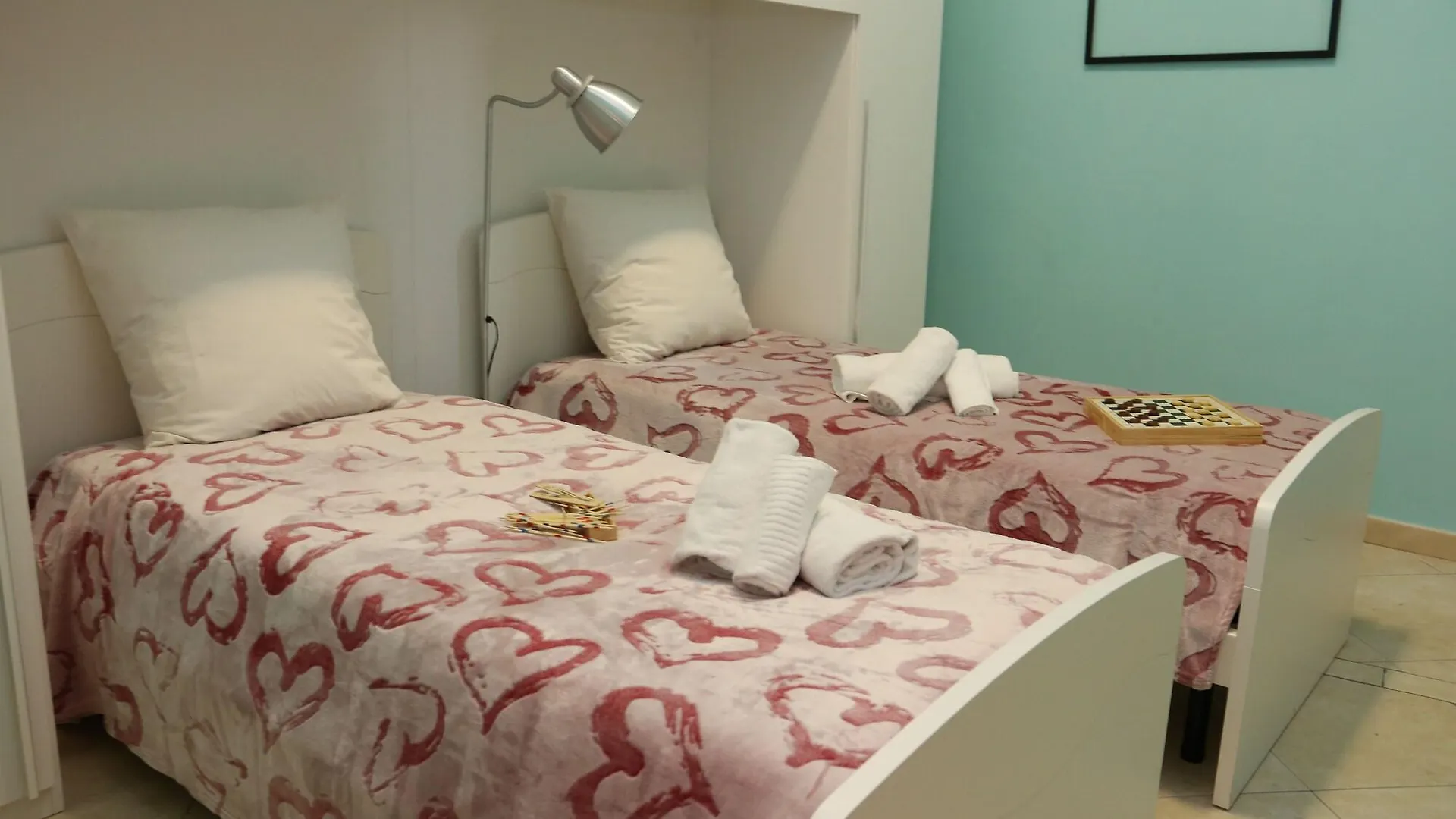 *** Bed & Breakfast Re Ferdinando Bed and Breakfast Napoli Italien
